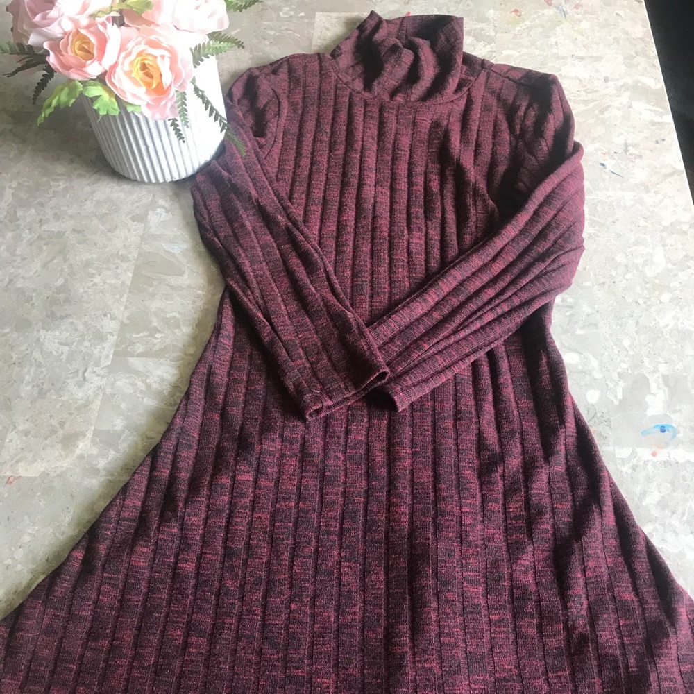 Burgundy & Black Turtleneck Dress!